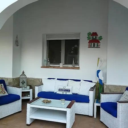 Apartment Deniamontgo *